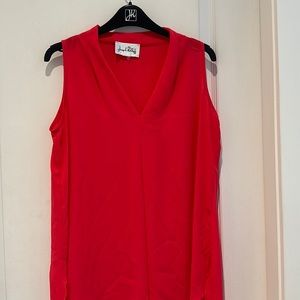 Red Sleeveless V-Neck Top